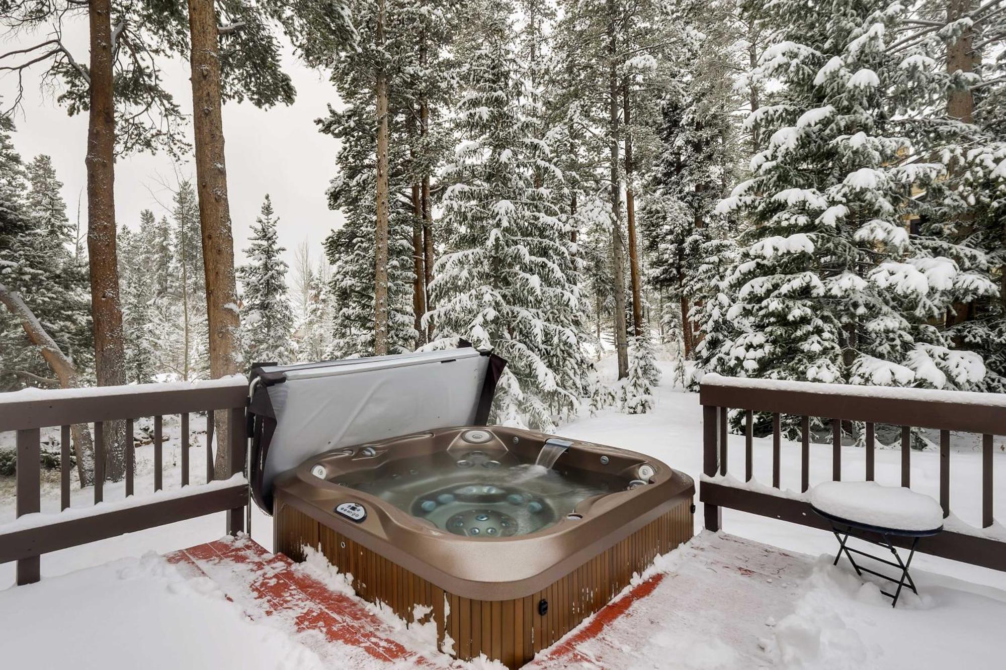 Idyllic Forested Breck Home Hot Tub And Ski Shuttle Breckenridge Eksteriør billede